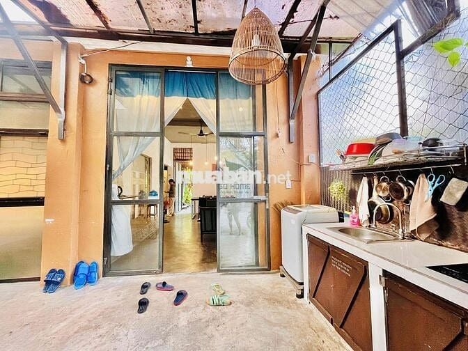 CHO THUÊ HOMESTAY SÂN VƯỜN PHÍA BẮC NHA TRANG GIÁ 15 TRIỆU/tháng