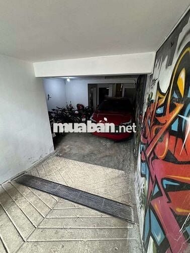 CHÍNH CHỦ CHO THUÊ TOÀ NHÀ MỚI XÂY, CÓ HẦM, THANG MÁY