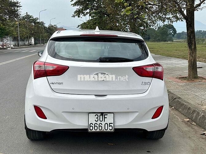 xe nhập khẩu đi rất đầm chắc chắn