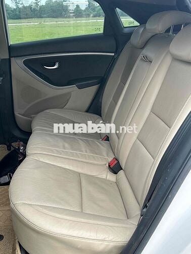 xe nhập khẩu đi rất đầm chắc chắn