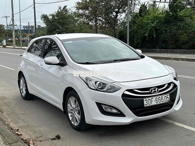 xe nhập khẩu đi rất đầm chắc chắn