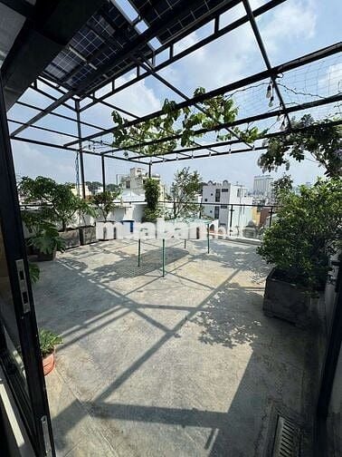 CHÍNH CHỦ CHO THUÊ TOÀ NHÀ MỚI XÂY, CÓ HẦM, THANG MÁY