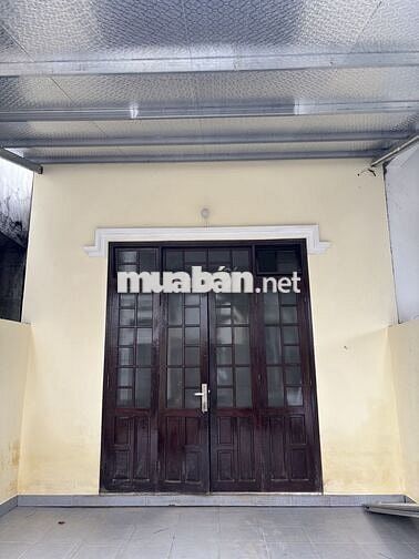 Cho thuê nhà ở hoặc buôn bán nhỏ