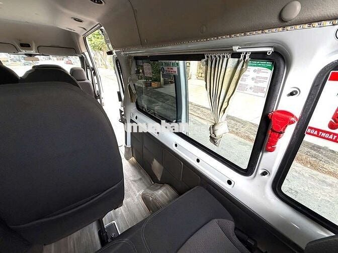 Ford Transit 2023 Trắng 126.000km
