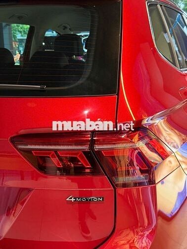 Volkswagen Tiguan Platinum 2022  - 1000 km