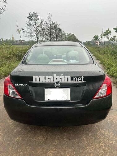 Nissan Sunny 2014 1.5 XL - 150000 km