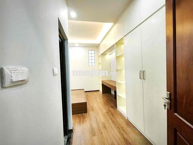 LẠC LONG QUÂN – NHÀ MỚI 5 TẦNG – THANG MÁY