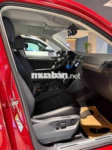 Volkswagen Tiguan Platinum 2022  - 1000 km