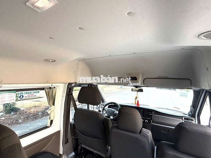 Ford Transit 2023 Trắng 126.000km