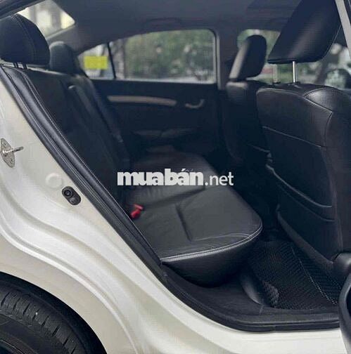 BÁN XE HONDA CIVIC 2.0AT