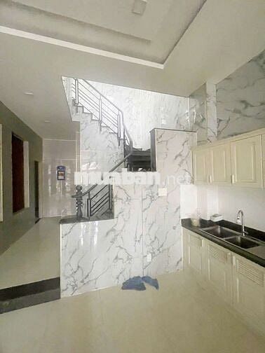 Cho thuê nhà nguyên căn ngay vòng xoay KCX Tân Thuận -  Huỳnh Tấn Phát