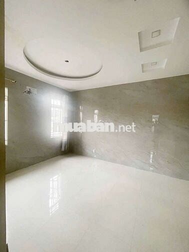 Cho thuê nhà nguyên căn ngay vòng xoay KCX Tân Thuận -  Huỳnh Tấn Phát