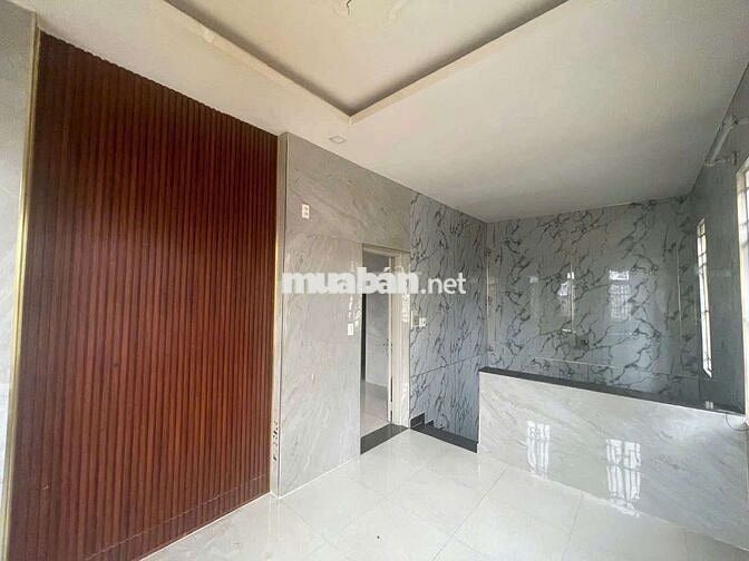 Cho thuê nhà nguyên căn ngay vòng xoay KCX Tân Thuận -  Huỳnh Tấn Phát