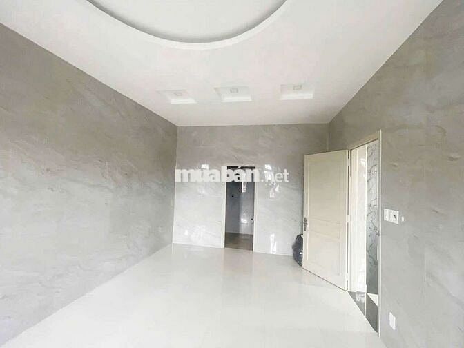 Cho thuê nhà nguyên căn ngay vòng xoay KCX Tân Thuận -  Huỳnh Tấn Phát