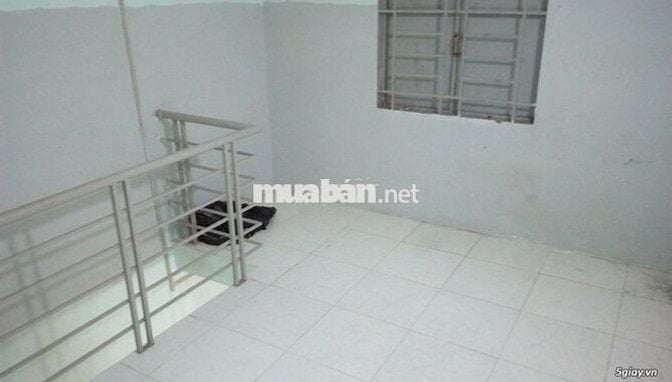 Phòng trọ gác suốt lối đi riêng 24m2