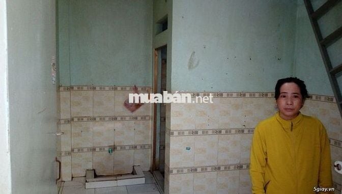 Phòng trọ gác suốt lối đi riêng 24m2