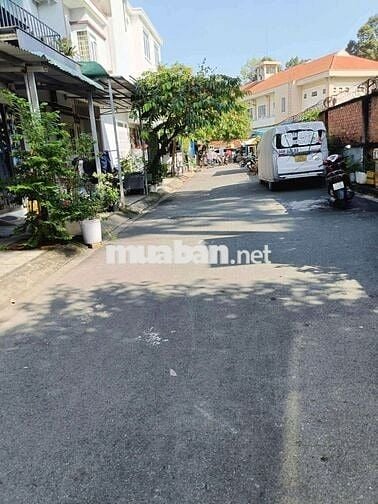 Nhà Q12 Gần chợ chó Xe Tải né nhau chỉ nhỉnh 2 tỷ, SHR! Dt:24m2  NEW!!