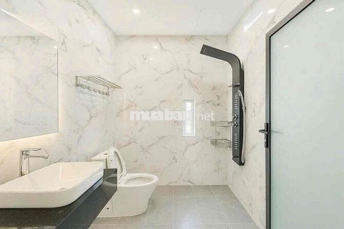 STUDIO BAN CÔNG NGAY CHỢ BÀ CHIỂU