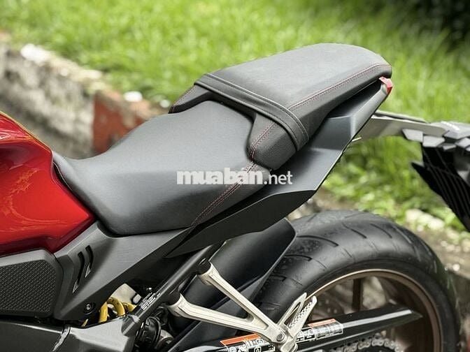 Bán Honda CB650R 2021