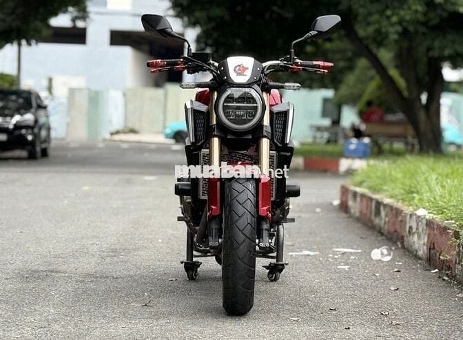 Bán Honda CB650R 2021