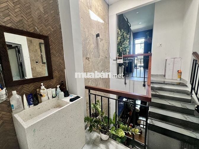 Nhà mặt kiệt 3pn full nội thất đường Điện Biên Phủ