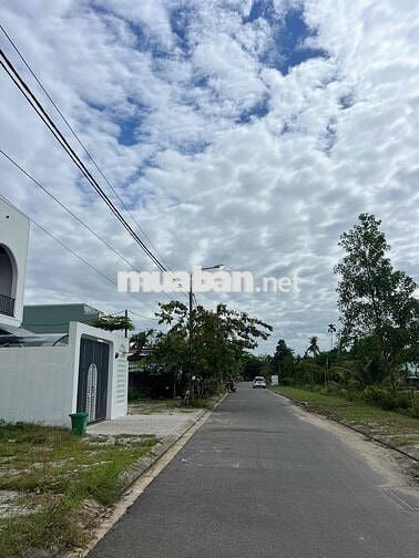 Bán lô đất tái định cư Hoà Khương view cánh đồng ruộng cực chill