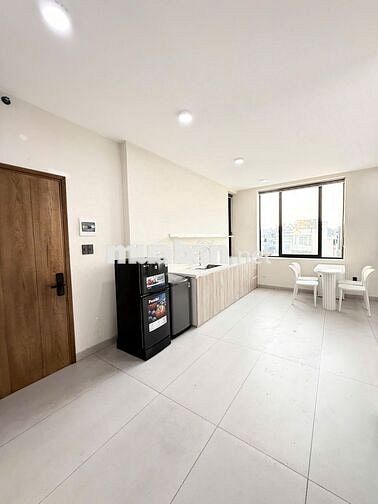 CĂN 2PN 1PK 2WC BAN CÔNG - RỘNG 80M2 - FULL NỘI THẤT - GẦN VLU, IUH