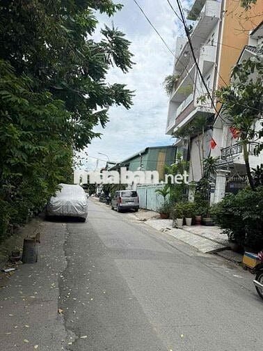 kho cho thuê an dương vương p16q8 DT 250m giá 25tr