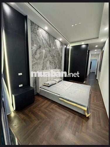 Tôi cần bán nhà NguyễnNgọc Nại ngõ ô tô, 6tầng thang máy full nộithất