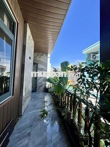 Nhà mặt kiệt 3pn full nội thất đường Điện Biên Phủ