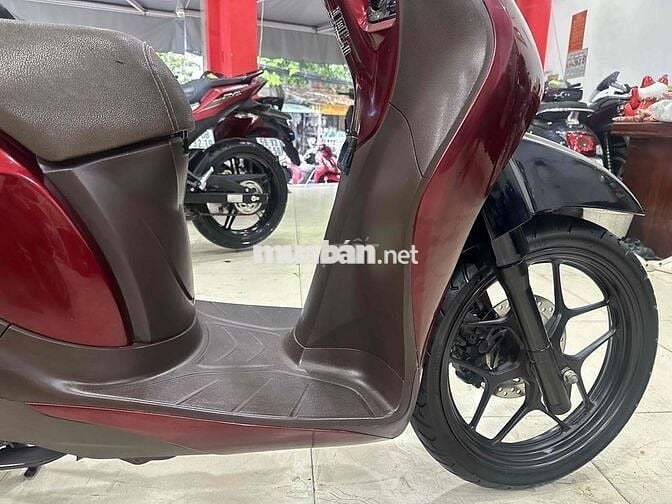 Honda SHMode 2018.BSTP.Xe đẹp máy zin.Giá tốt