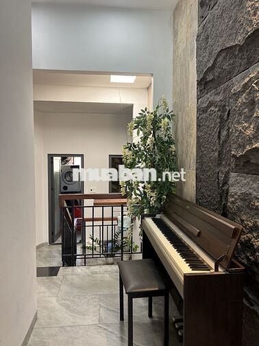 Nhà mặt kiệt 3pn full nội thất đường Điện Biên Phủ