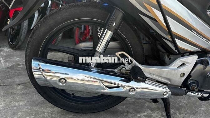 Future neo gt 2006 áo fi08 đen ( hỗ trợ góp )