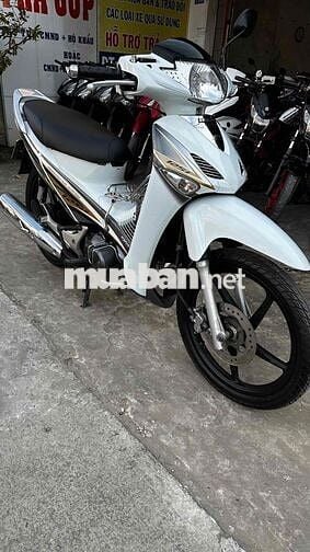 Future fi 2008 áo 2009 trắng ( hỗ trợ góp )