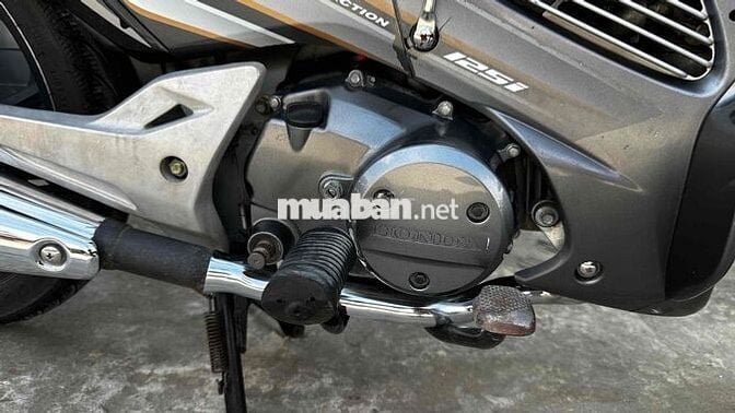 Future neo gt 2006 áo fi08 đen ( hỗ trợ góp )