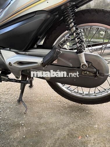 e can ban ware 100 chinh chủ may zin