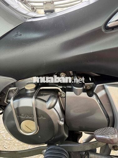 e can ban ware 100 chinh chủ may zin