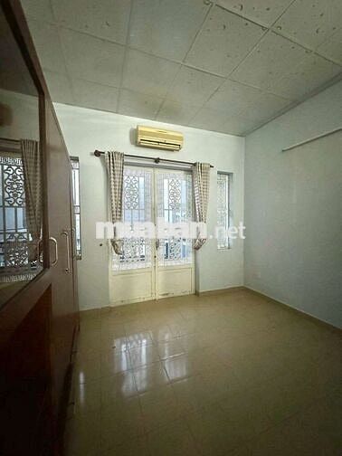 Nhà cho thuê Mã Lò, BT (2PN 2WC) hẻm 6m phù hợp ở, kd onl, vpcty, kho