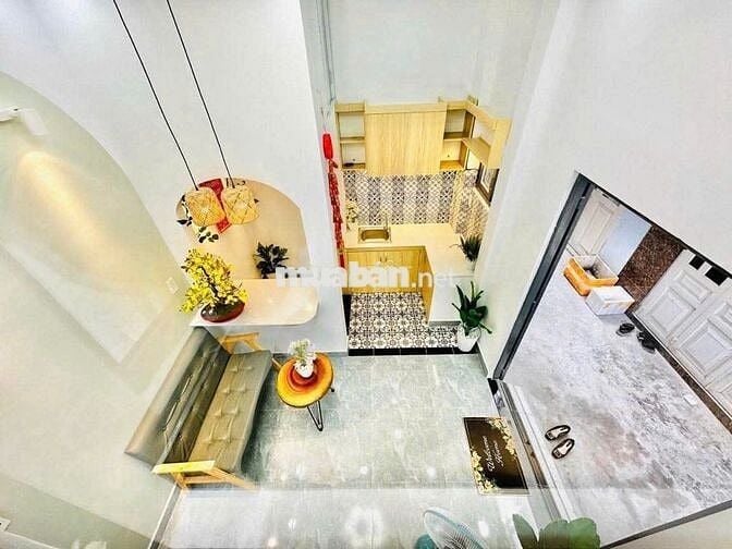 Nhà Tân Bình-Phong cách châu Âu chỉ 3 tỷ, 2 lầu. SHR Dt:15m2 K LG-QH !