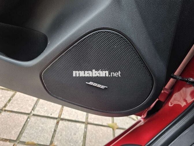 MAZDA 6 2.0L PREMIUM ĐỎ PHA LÊ