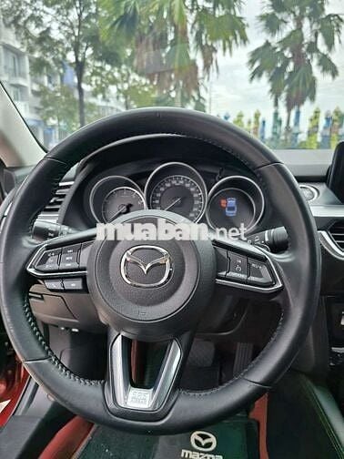 MAZDA 6 2.0L PREMIUM ĐỎ PHA LÊ