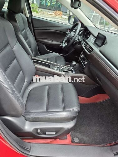MAZDA 6 2.0L PREMIUM ĐỎ PHA LÊ