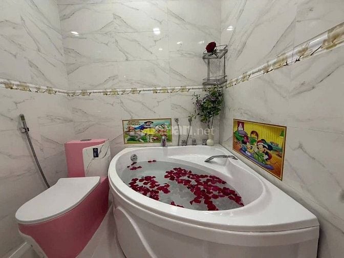 Nhà 2tầng (4x16,6) giá chỉ 2tỷ1,Hẻm 7m Phạm Hùng p9 Q8, Sổ Hồng Riêng