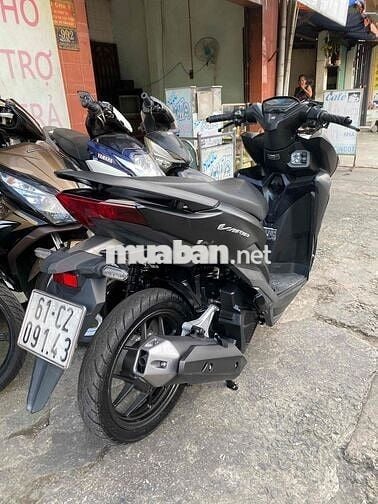 vario 125 chính chủ sang tên