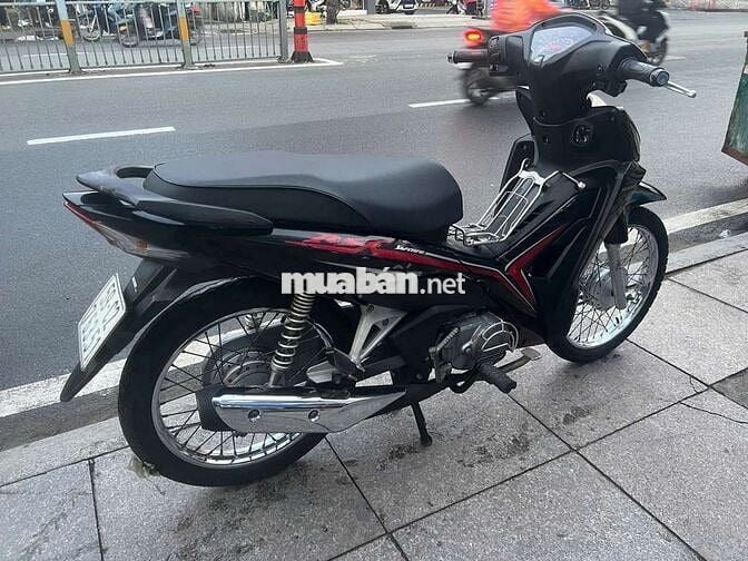 Honda wave RSX Fi 2017 mới 90% biển số thành phố