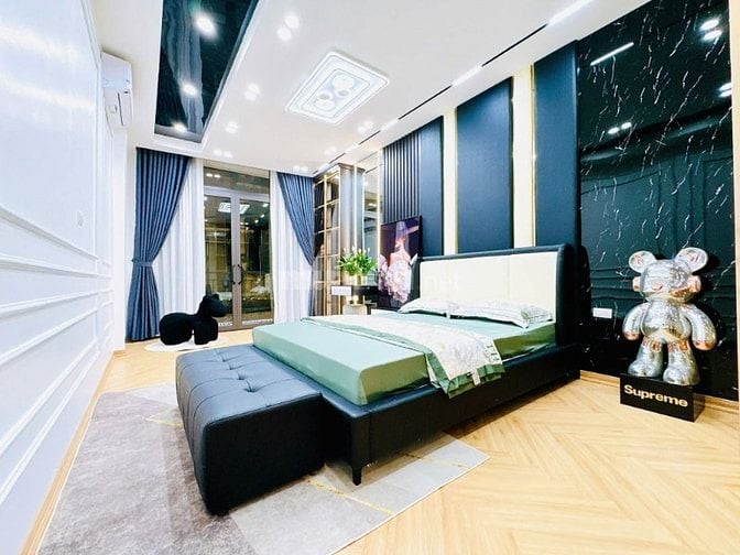 Nhà Đẹp Thang Máy, Trần Duy Hưng, Cầu Giấy 44m, 6 tầng, giá 17.8 tỷ