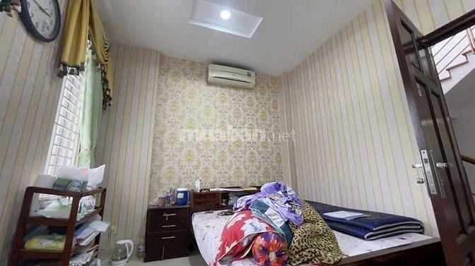 13ty thương lượng nhà mặt tiền đường nội bô cao lỗ phường 4 Q8 