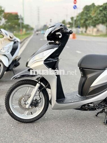 Vision Bạc Porsche leng keng