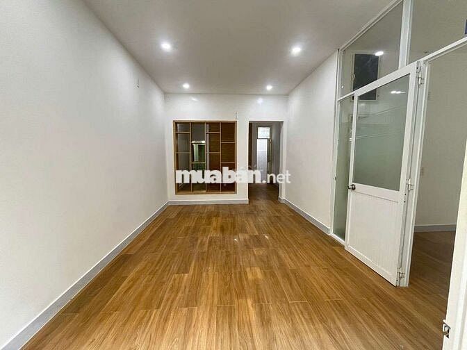 85m2 - Phan Văn Trị - Đường 10M - Tiện xây 6 Tầng