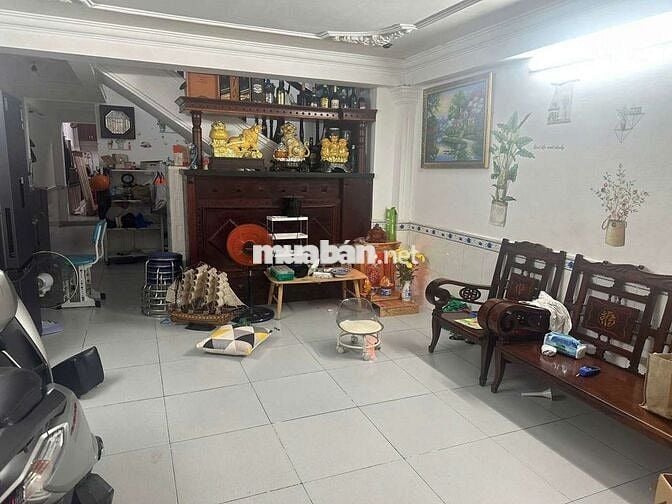 Nhà 3pn 3wc ngay DQH hẻm 1/  3m cách MT 20m, thích hợp gia đình ở